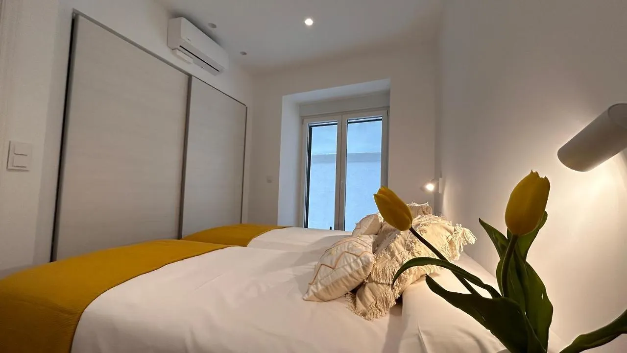 Apartment On La Concha Beach - Villa Iru San Sebastian Spain
