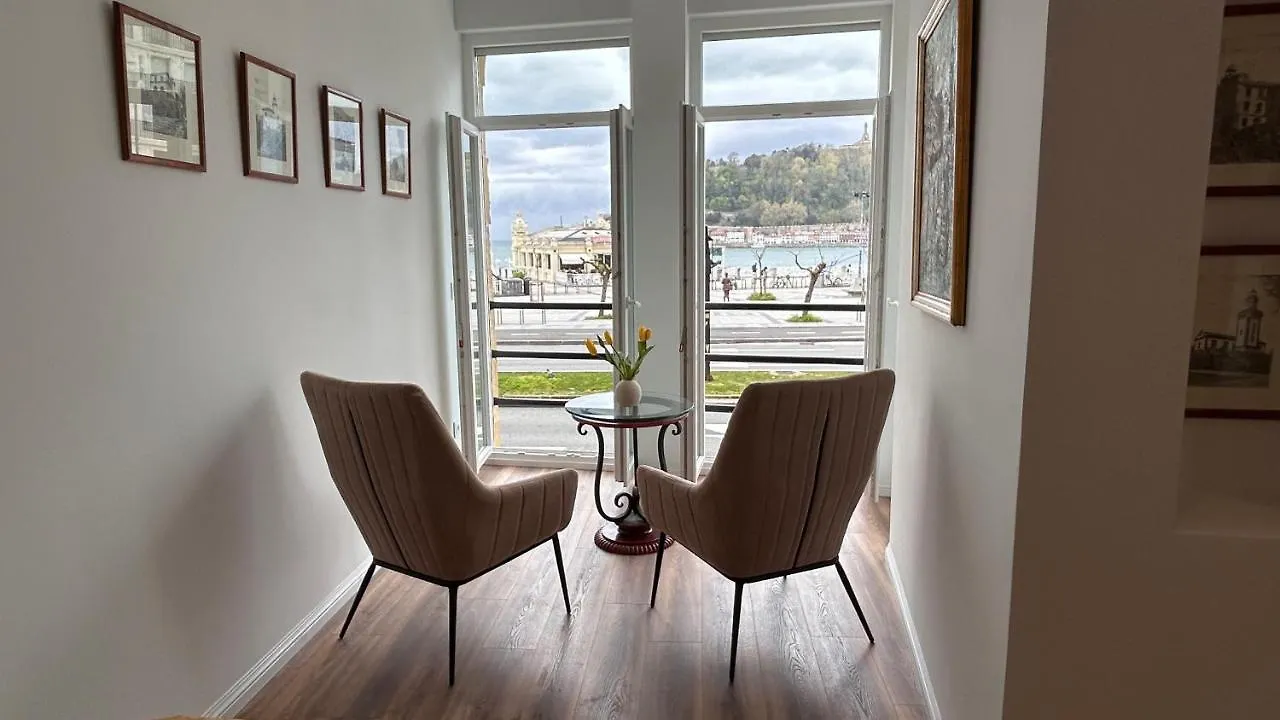 Apartment On La Concha Beach - Villa Iru San Sebastian 0*,